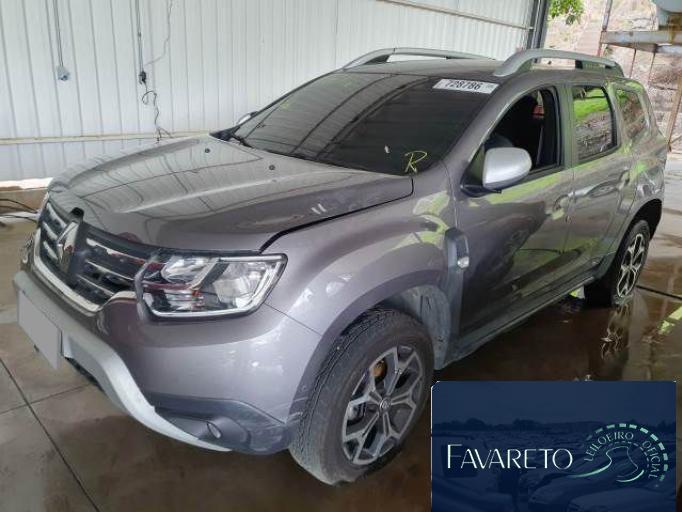 RENAULT DUSTER 21/21