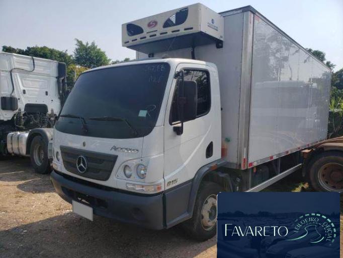 MERCEDES BENZ ACCELO 22/22