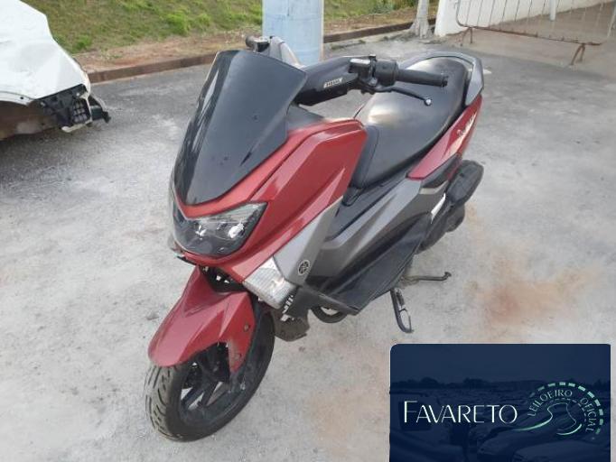 YAMAHA NMAX 19/19