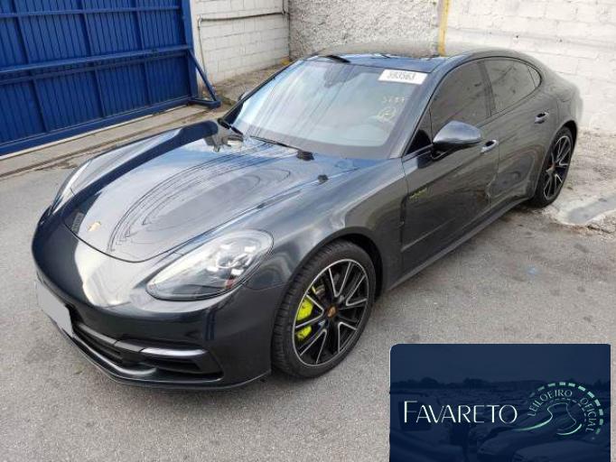 PORSCHE PANAMERA 18/18