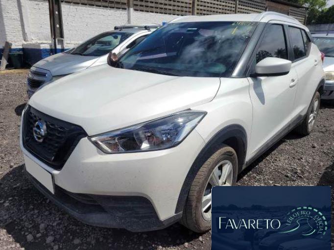 NISSAN KICKS 20/20