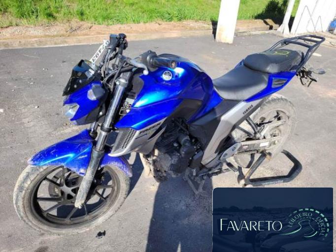 YAMAHA FZ25 20/20