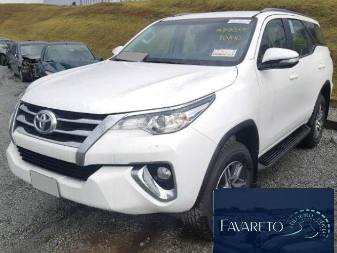 TOYOTA HILUX SW4 16/17